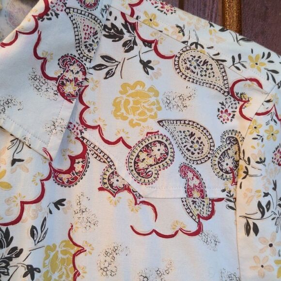 Caslon Western Women's Rodeo Shirt w/Pearl Buttons - Picture 6 of 12